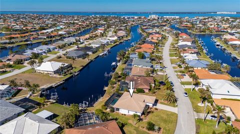 A home in PUNTA GORDA