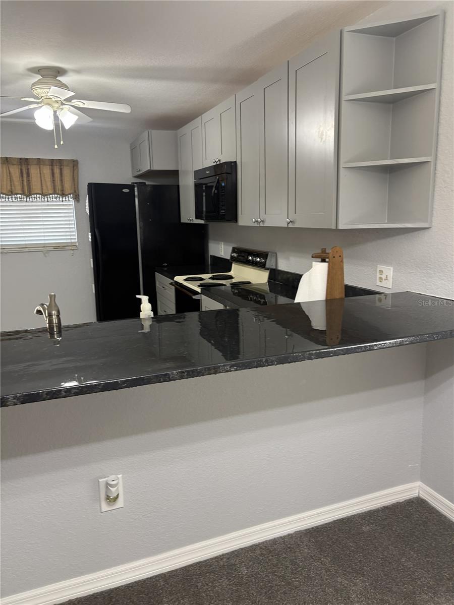 175 KINGS HIGHWAY A1