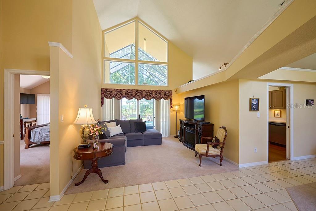 325 TERSAS COURT