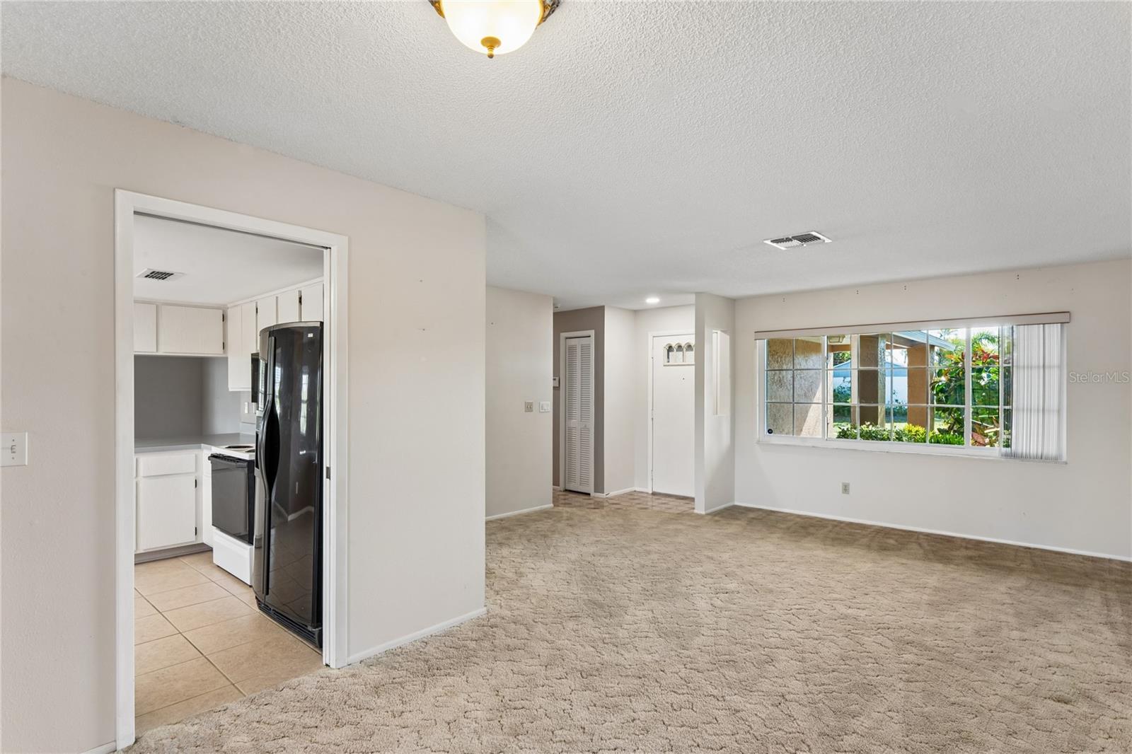 ALOHA GARDENS - Residential