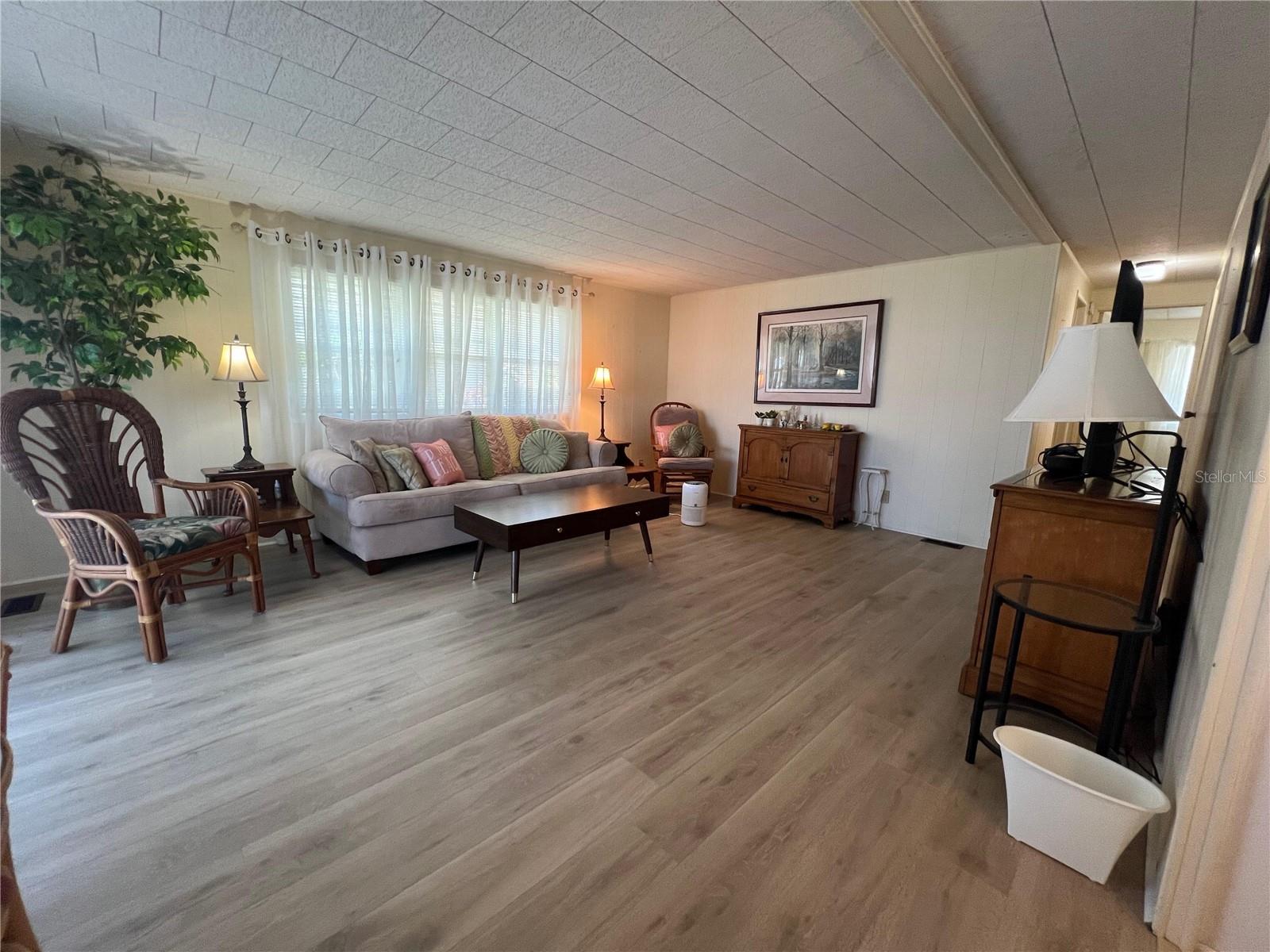 LAKE HIGHLANDER MOBILE HOME PARK UNREC - Residential
