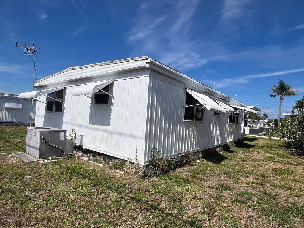 Photo of 1500 County Road 1 #95, Dunedin, FL 34698 (MLS # TB8509443)