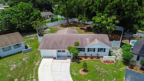 A home in SEMINOLE