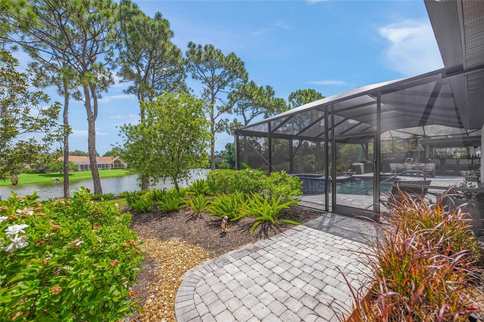 MISTY CREEK - Residential