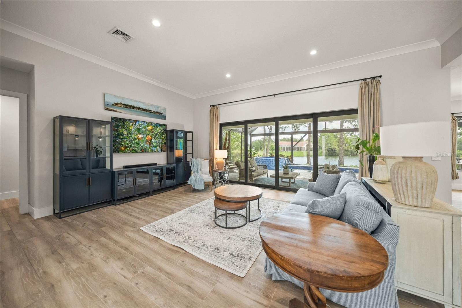 MISTY CREEK - Residential