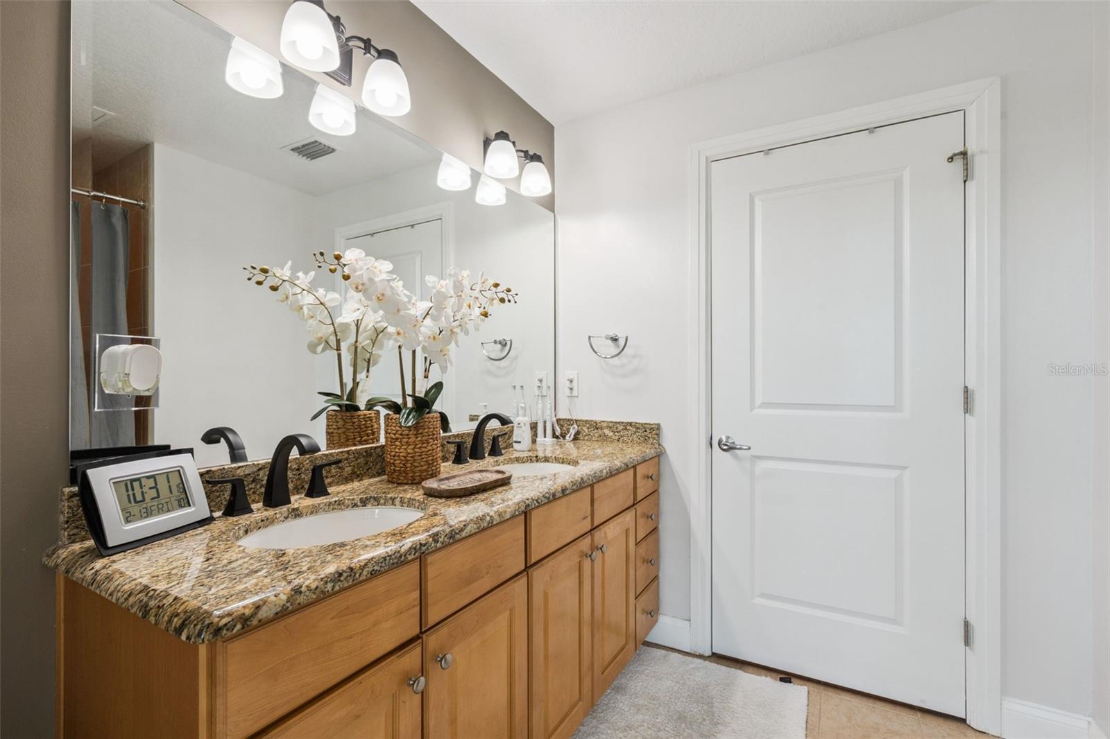 101 EOLA CONDOS - Residential