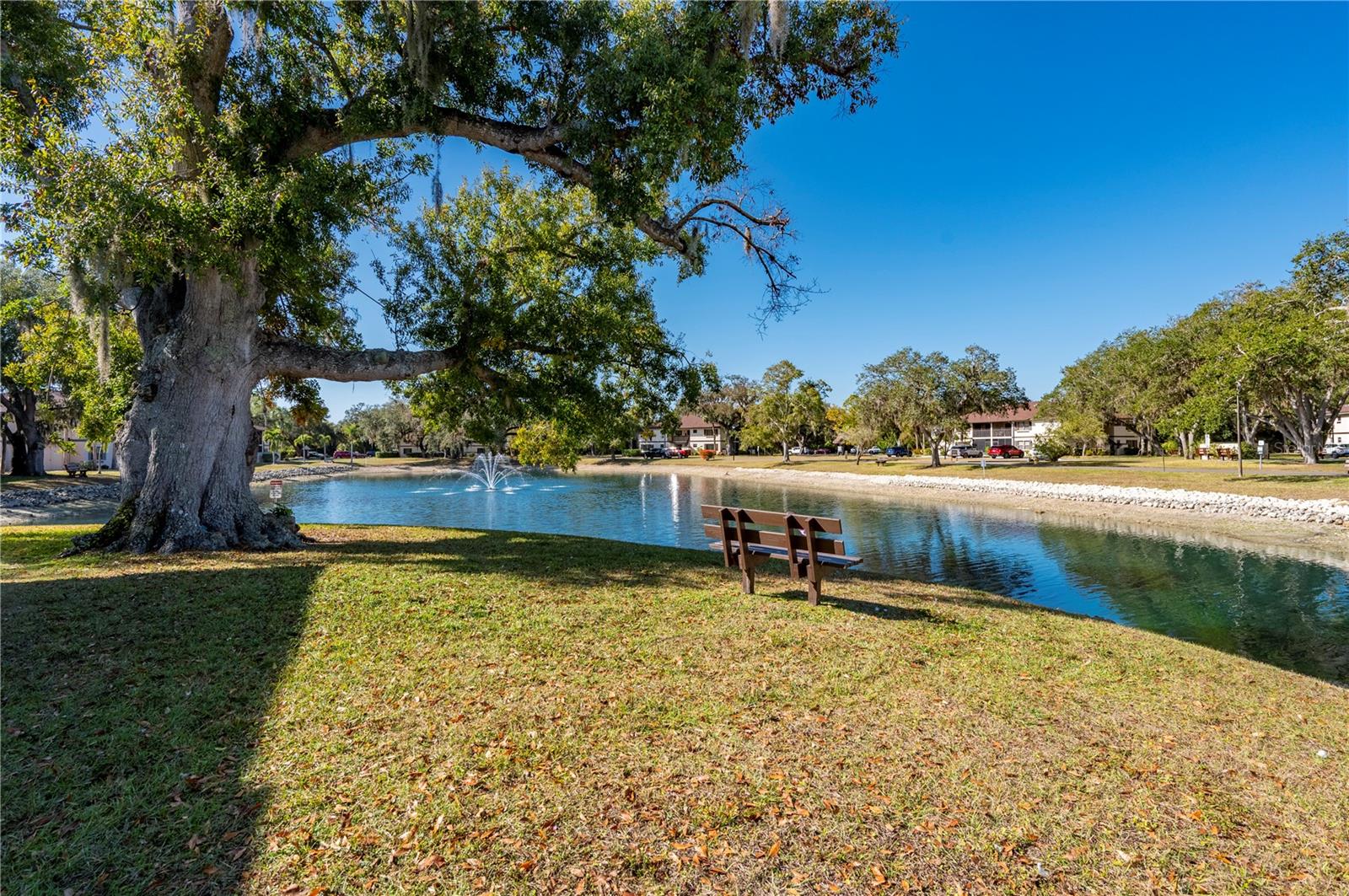 OAKS 03 - Residential