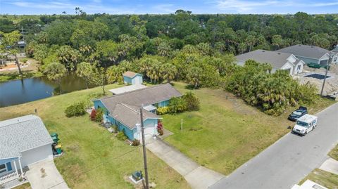 A home in PORT CHARLOTTE