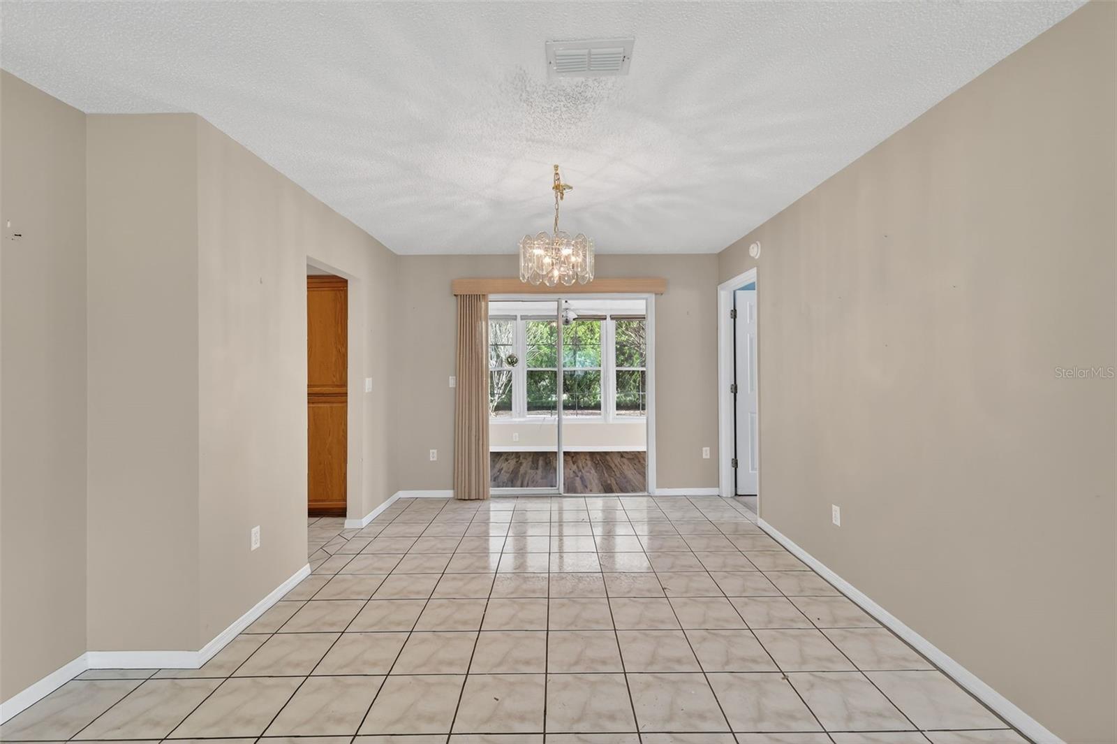 SPRUCE CREEK  SOUTH - Residential