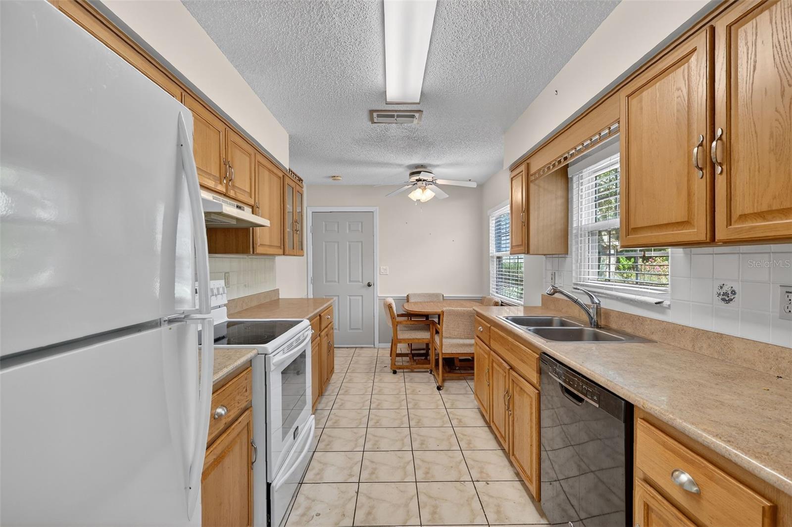 SPRUCE CREEK  SOUTH - Residential