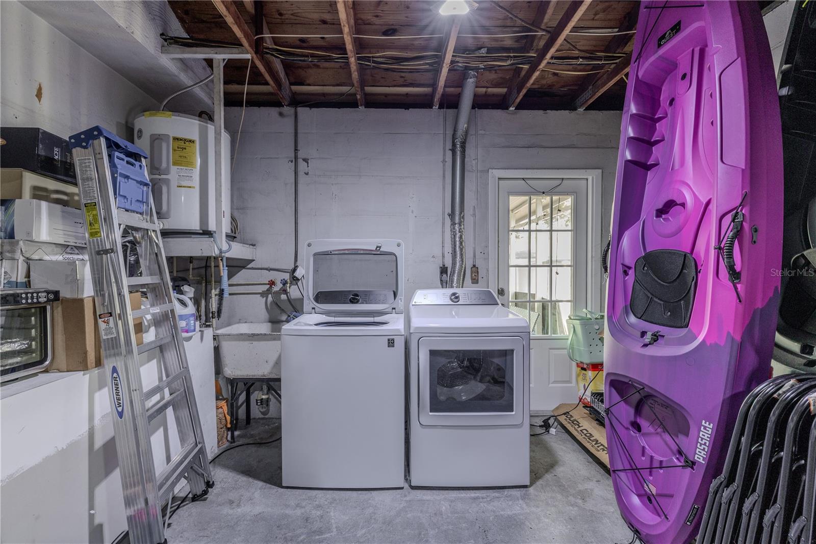 RIDGEWOOD GROVES - Residential