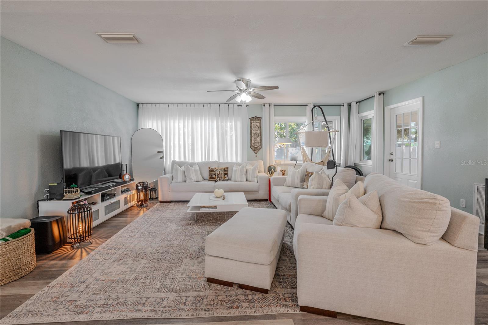 RIDGEWOOD GROVES - Residential