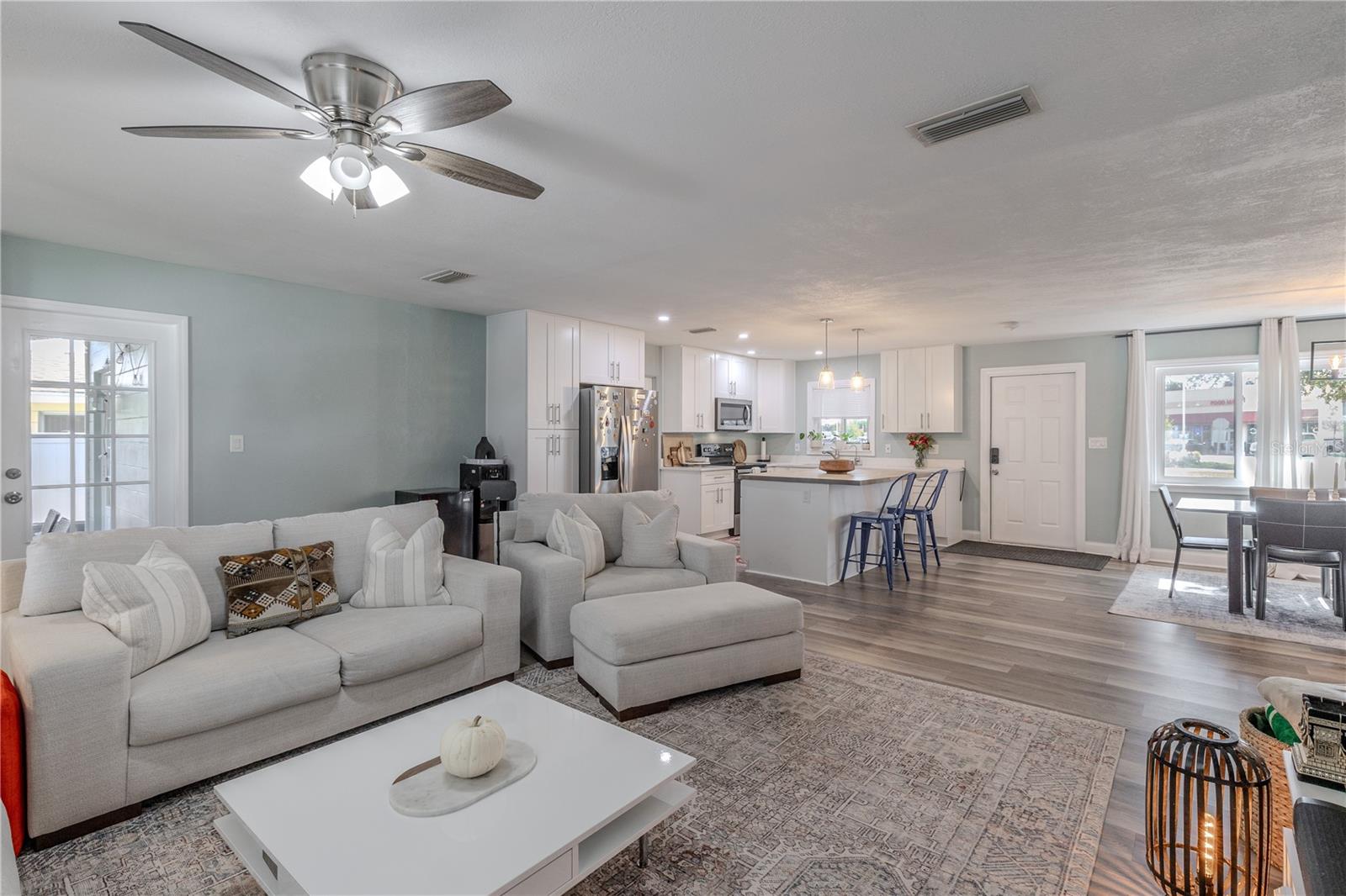 RIDGEWOOD GROVES - Residential