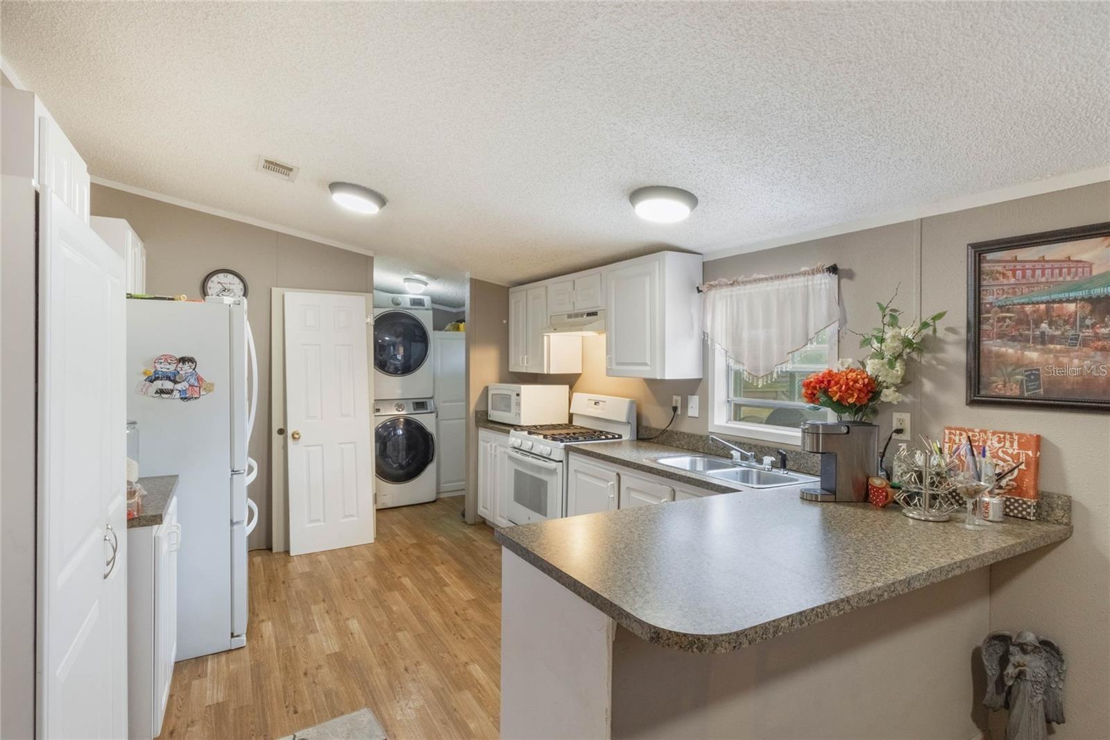 OAK ACRES - Residential