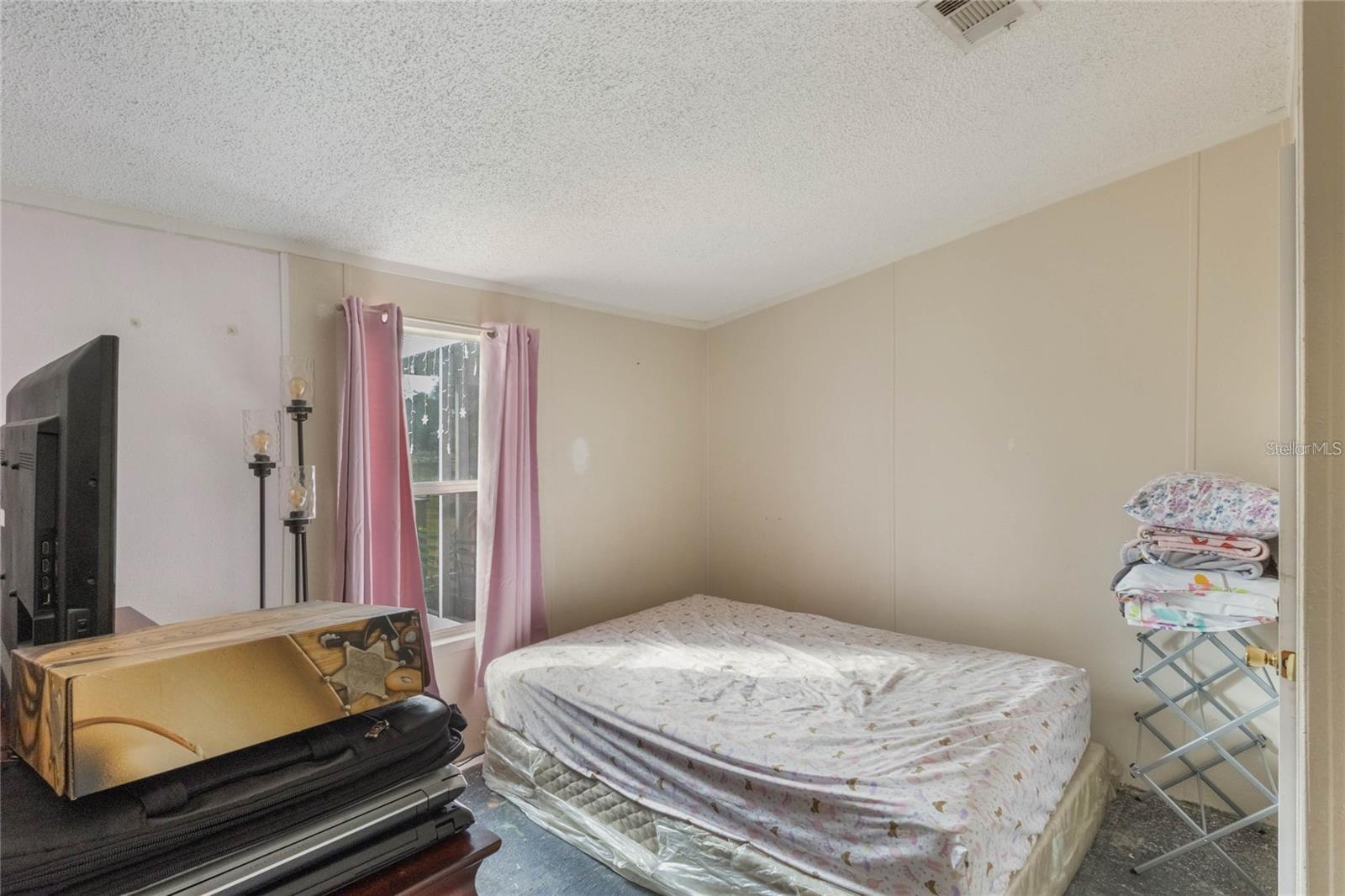 OAK ACRES - Residential