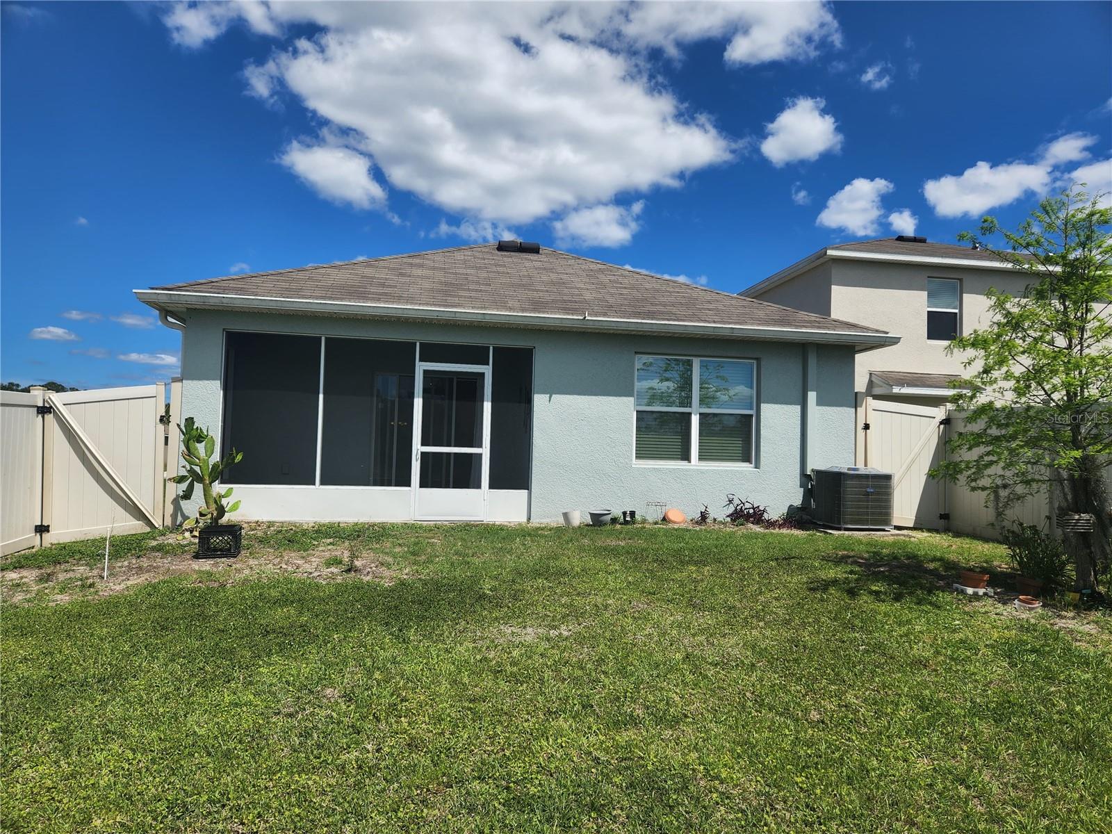 SEA GATE VILLAGE - Residential