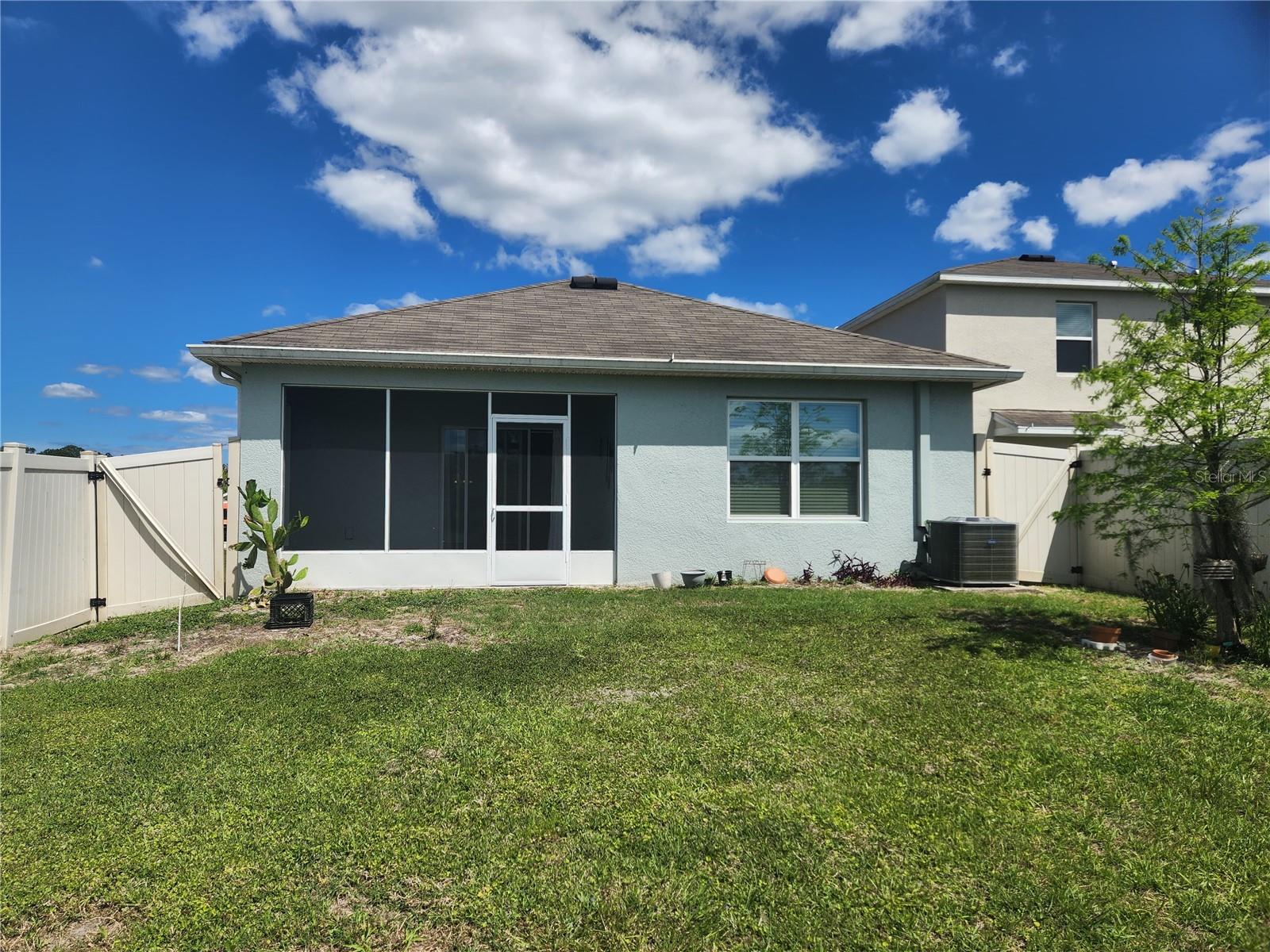 SEA GATE VILLAGE - Residential