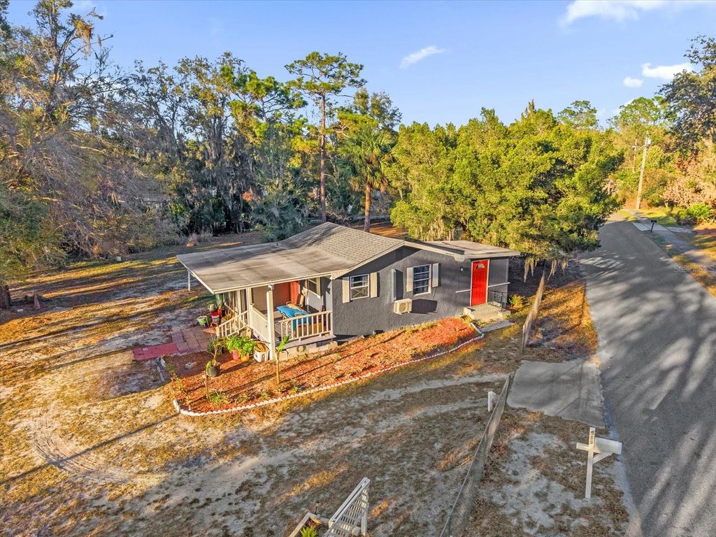 Photo of 585 Doctors Drive, Oviedo, FL 32765 (MLS # O6385900)