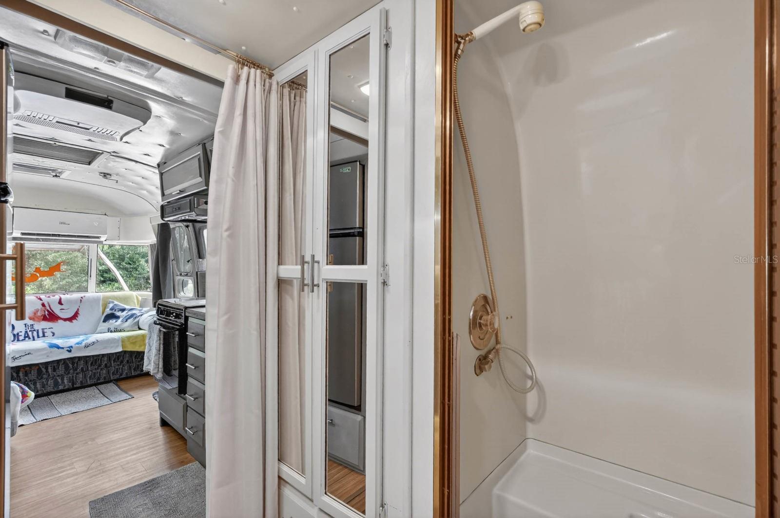 MASTERS SUB - Residential