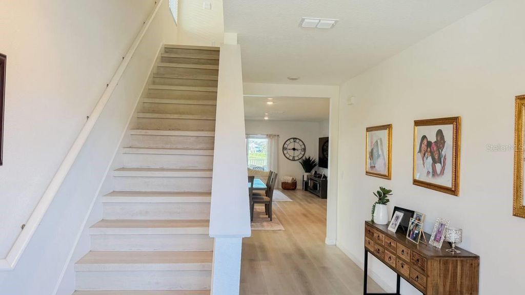 Photo of 1724 Post Oak Drive, Davenport, FL 33837 (MLS # O6390619)