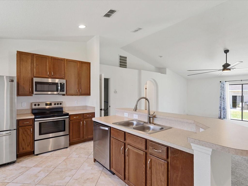 Photo of 630 Valencia Court, Dundee, FL 33838 (MLS # P4937297)