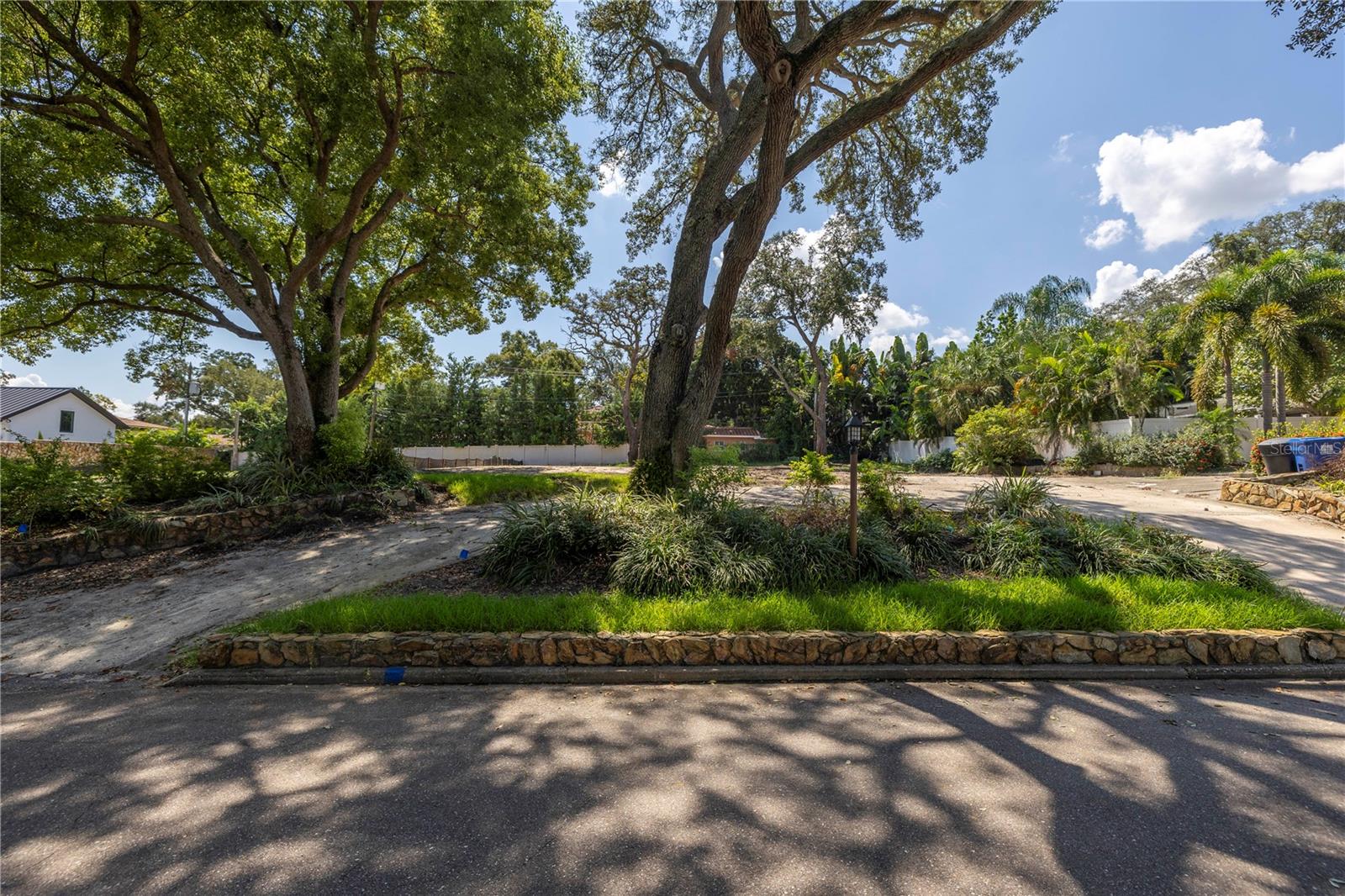 ALLENDALE TERRACE - Land