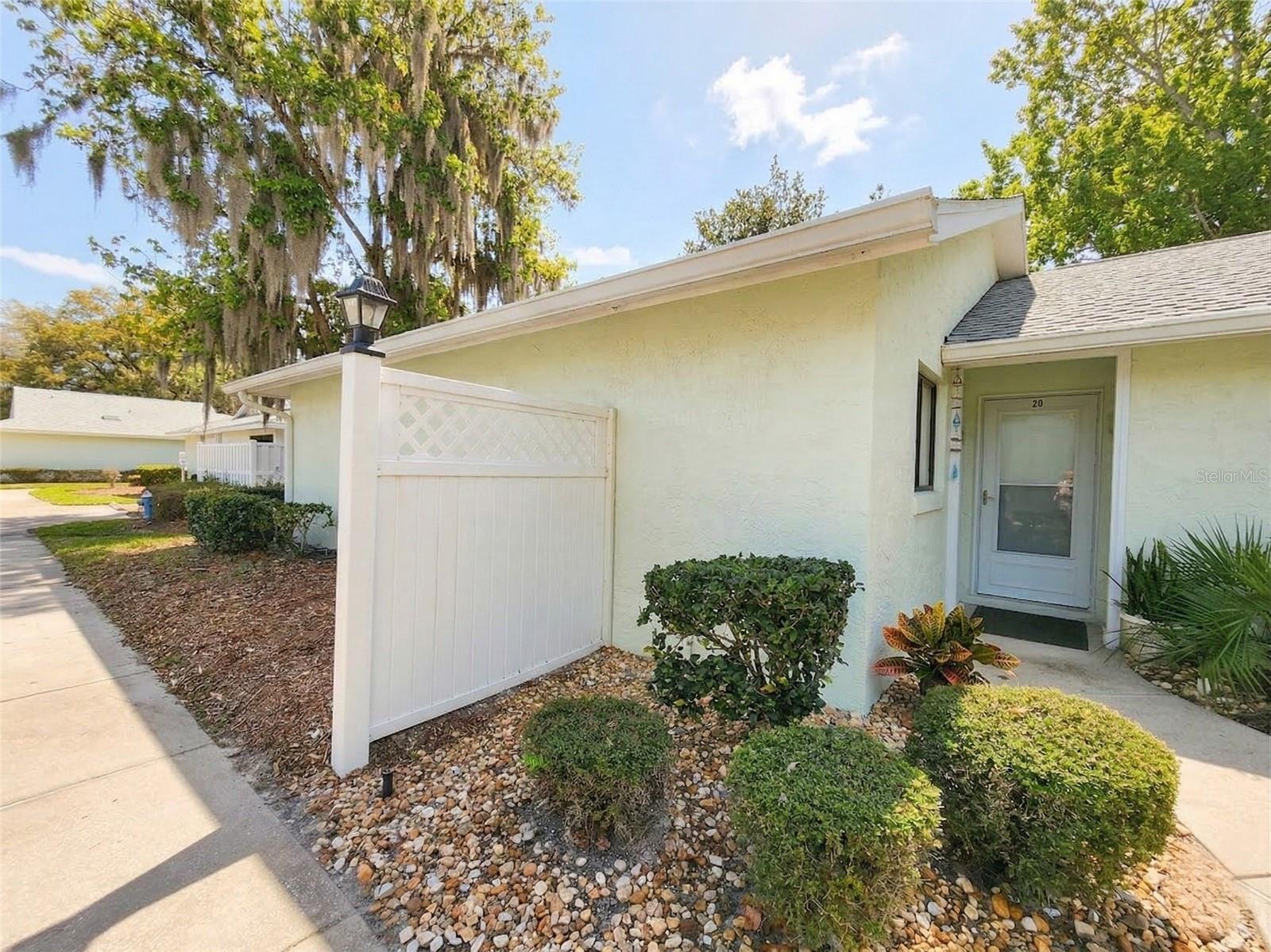 LAKE FOREST SUB - Residential