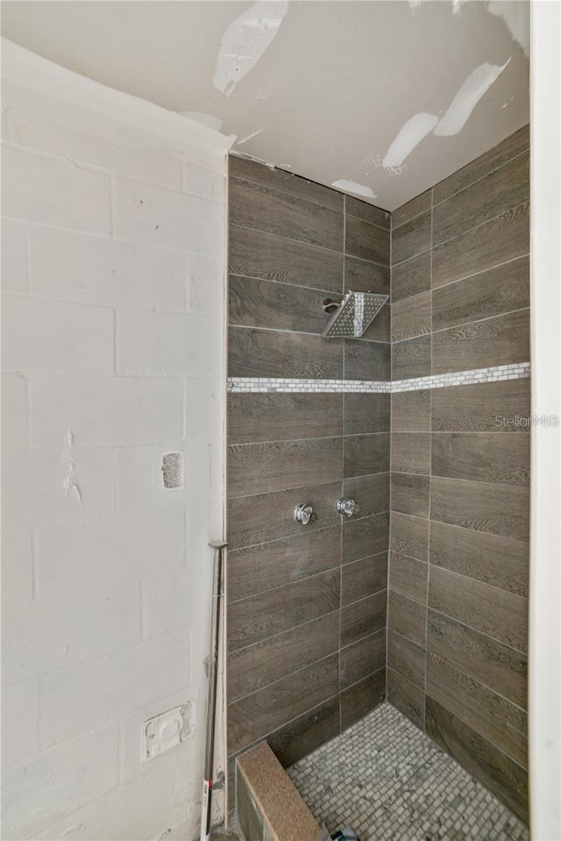 BEACON WOODS VILLAGE - Residential Lease