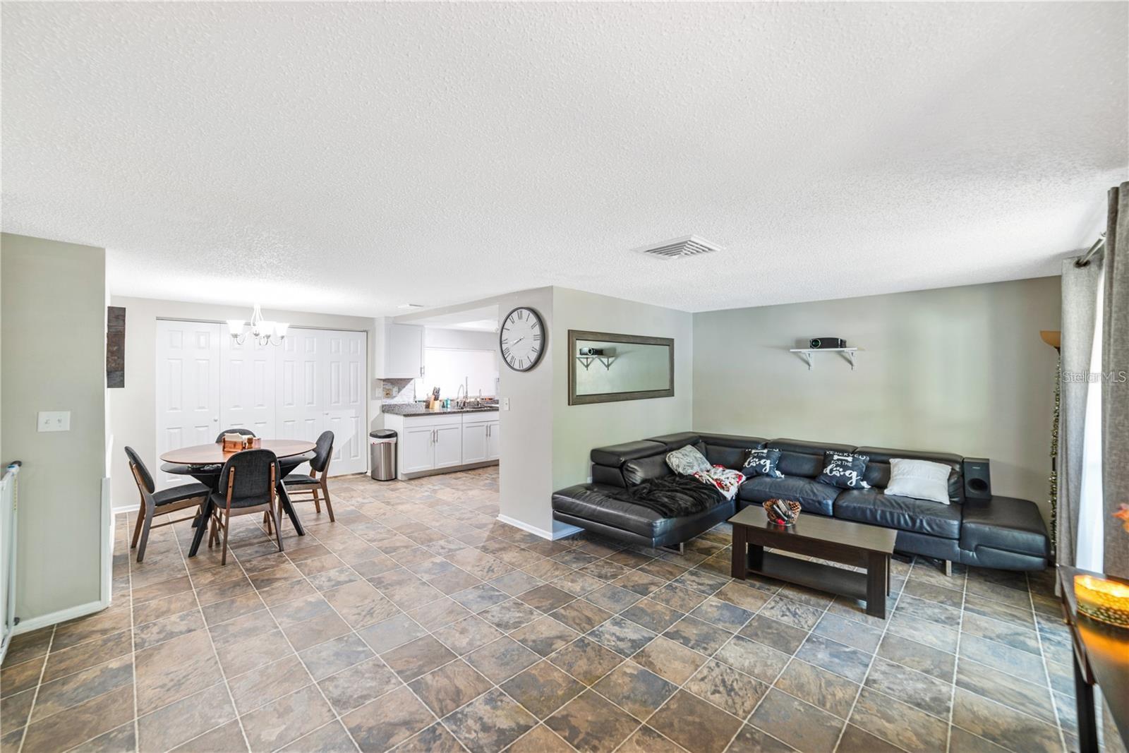 BEACON WOODS VILLAGE - Residential Lease