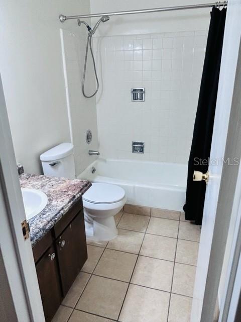 PINELOCH LAKE APTS - Residential Lease