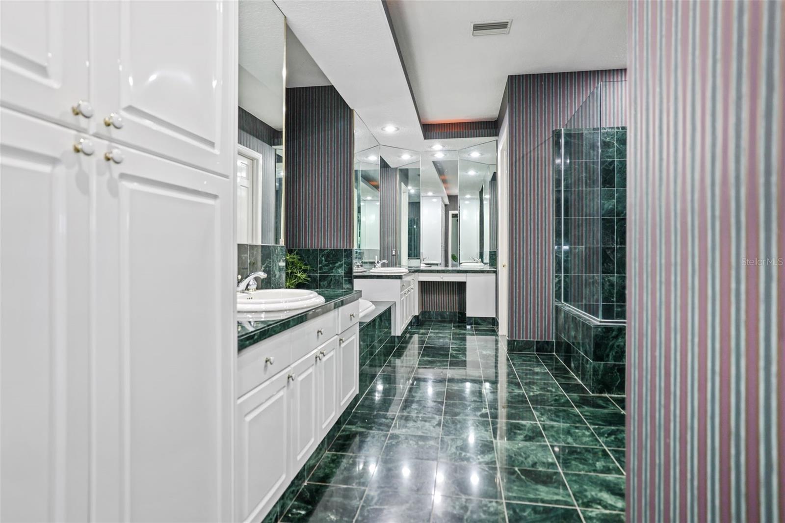 HILL GROVE ESTATES - Residential