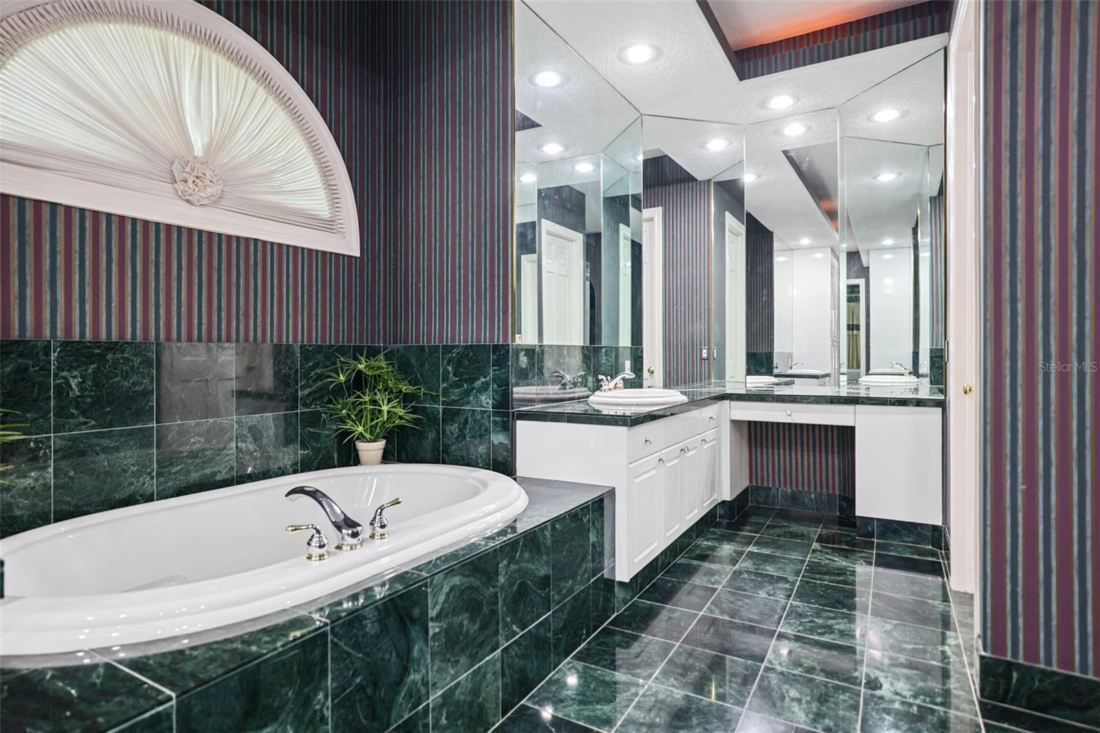 HILL GROVE ESTATES - Residential