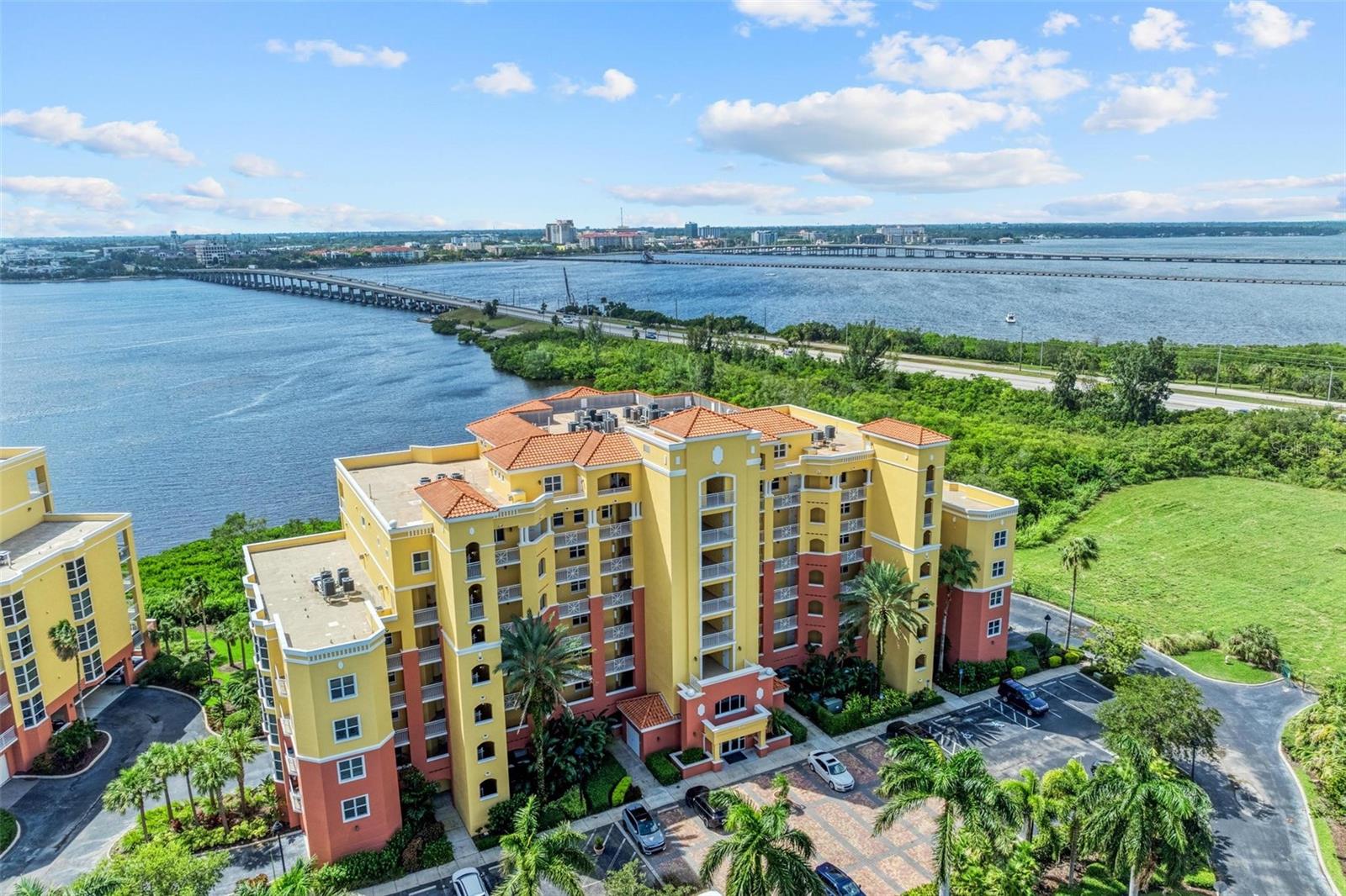 611 RIVIERA DUNES WAY 304