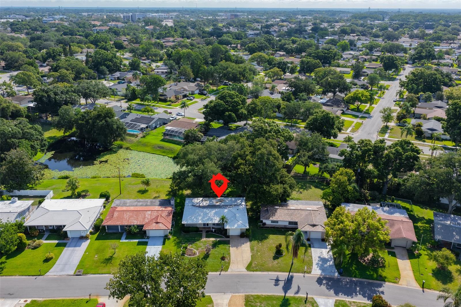 2335 SURREY LANE