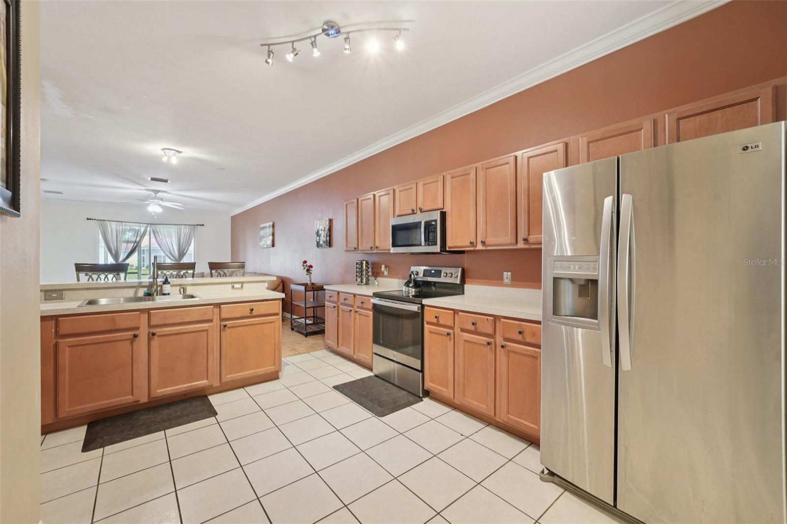 10263 DEVONSHIRE LAKE DRIVE
