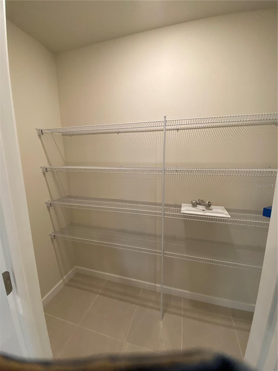 FOREST LAKE - Residential Lease