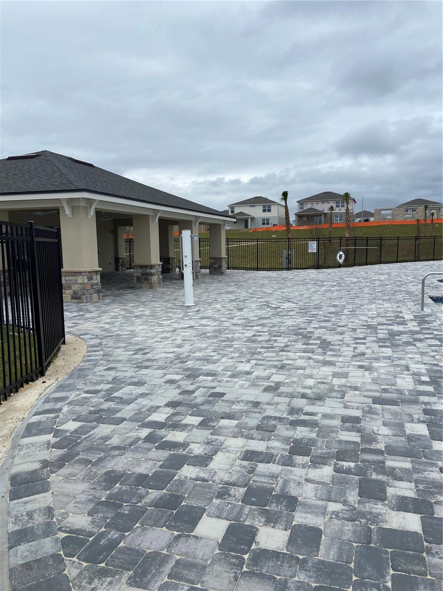 FOREST LAKE - Residential Lease