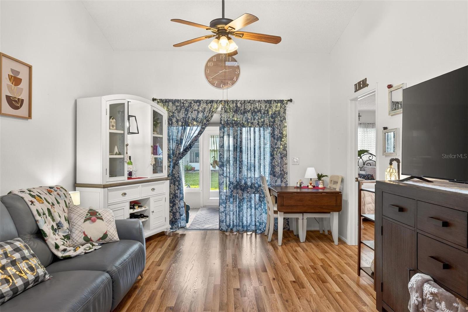 BRIAR PATCH - Residential