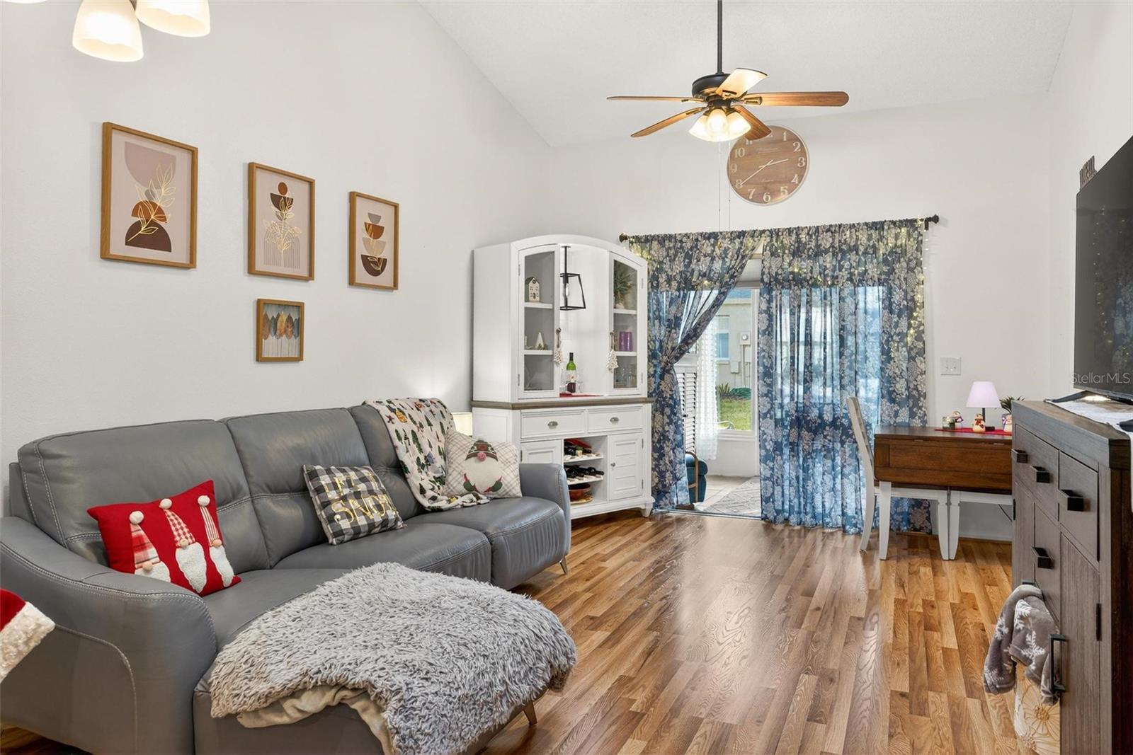 BRIAR PATCH - Residential