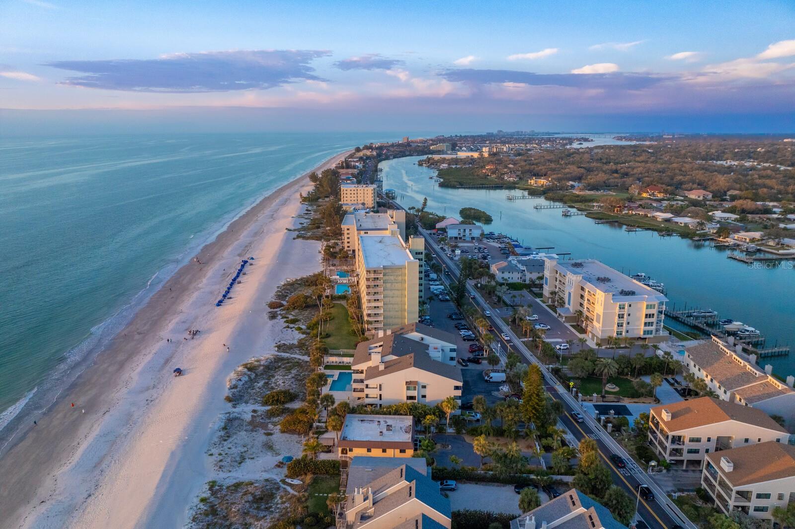 INDIAN ROCK SOUTH SHORE - Land