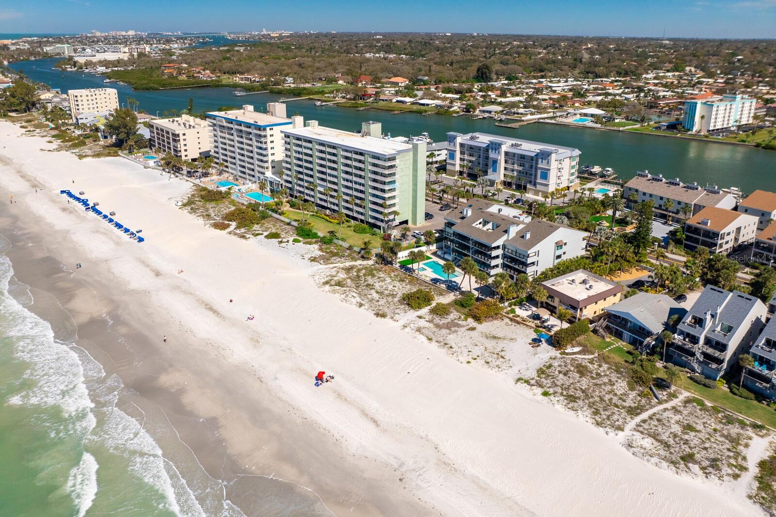 INDIAN ROCK SOUTH SHORE - Land