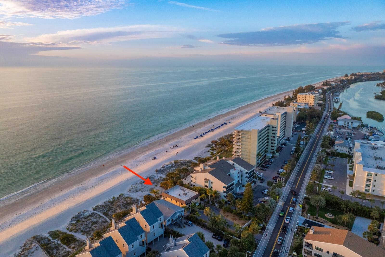 INDIAN ROCK SOUTH SHORE - Land