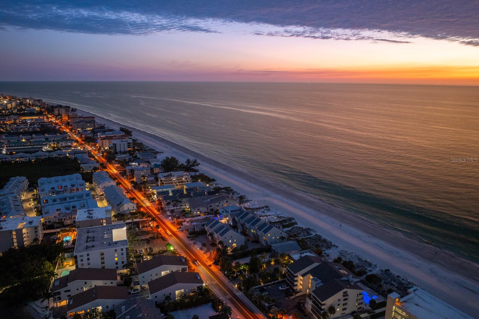 INDIAN ROCK SOUTH SHORE - Land