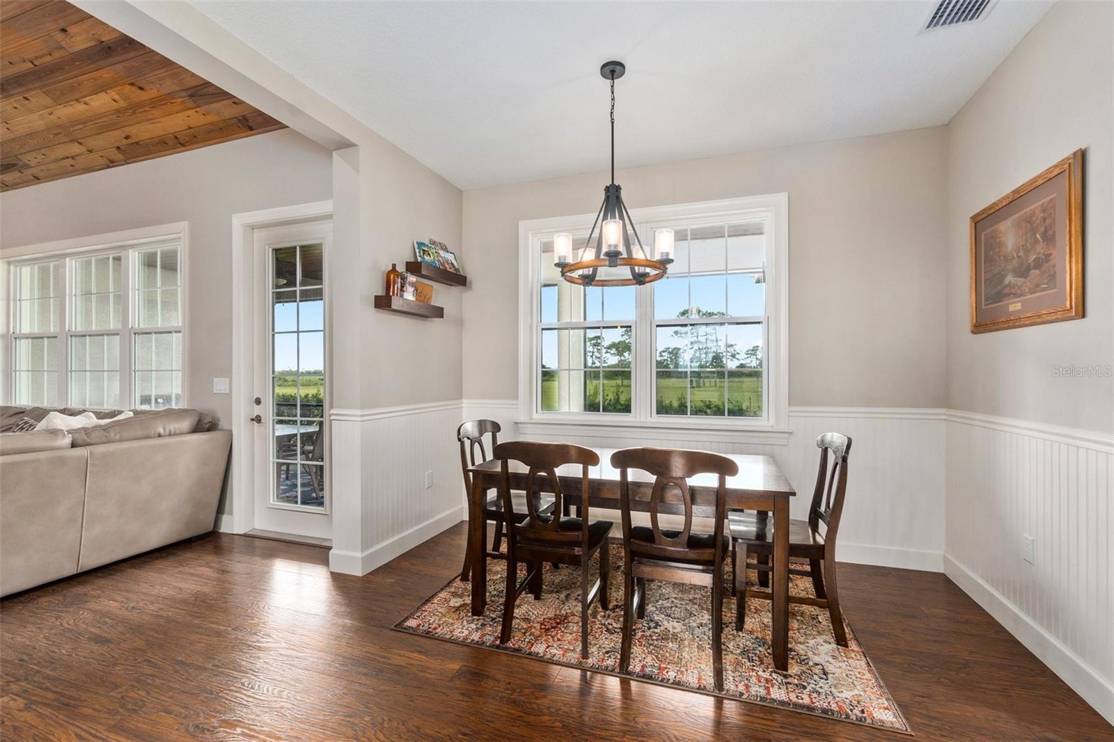 NE OKEECHOBEE - Residential