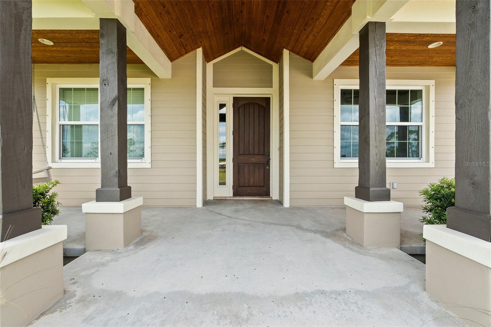 NE OKEECHOBEE - Residential