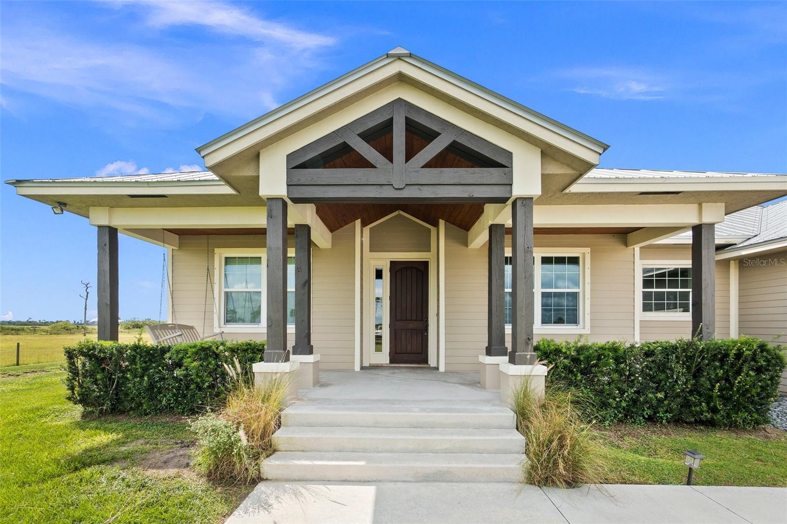 NE OKEECHOBEE - Residential