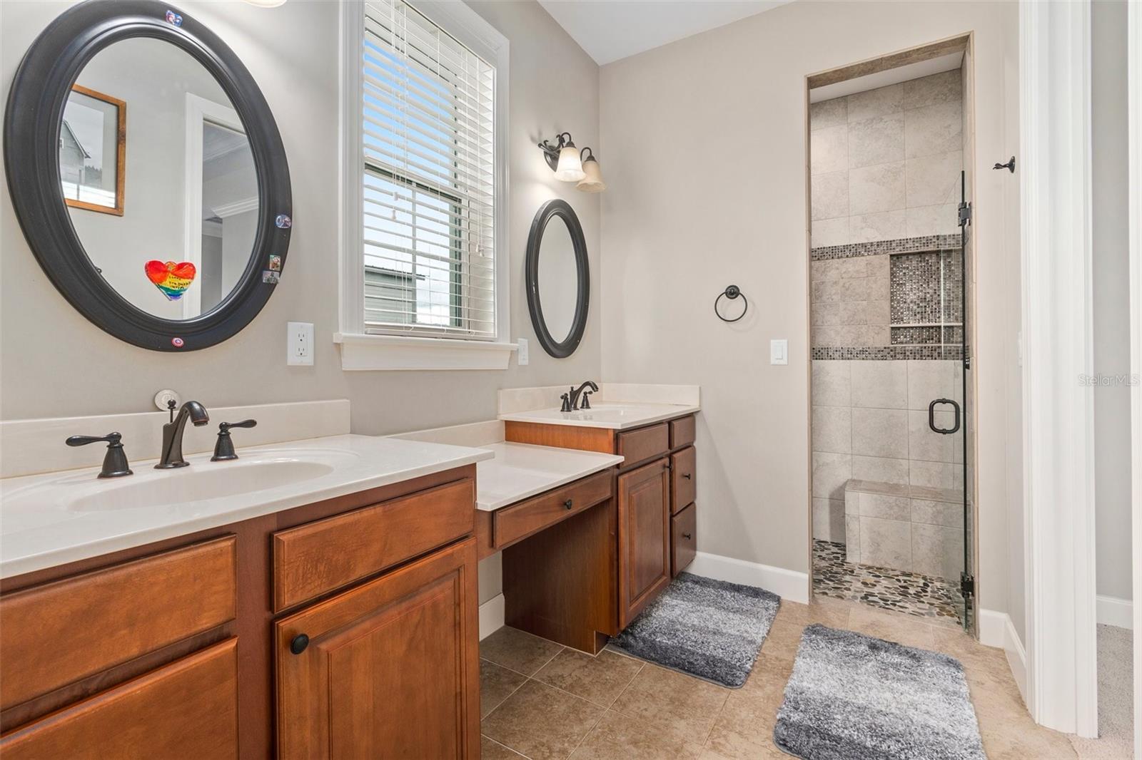 NE OKEECHOBEE - Residential