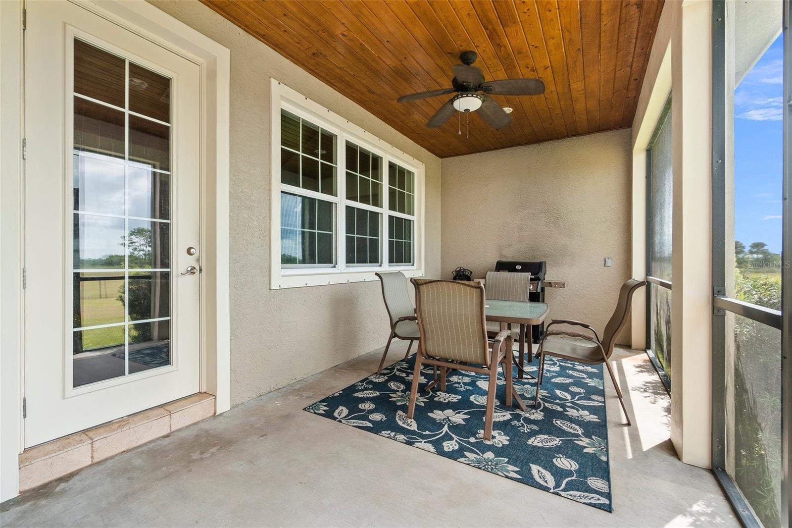 NE OKEECHOBEE - Residential