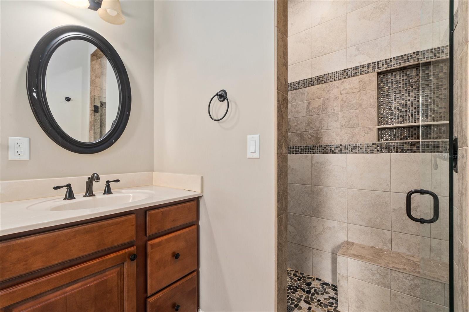 NE OKEECHOBEE - Residential