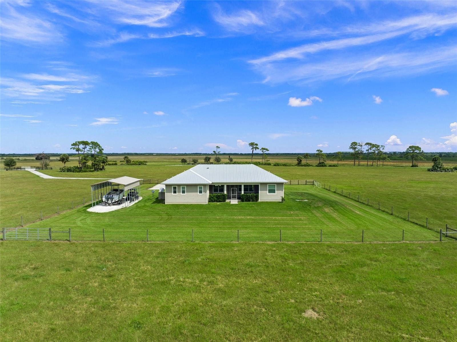 NE OKEECHOBEE - Residential